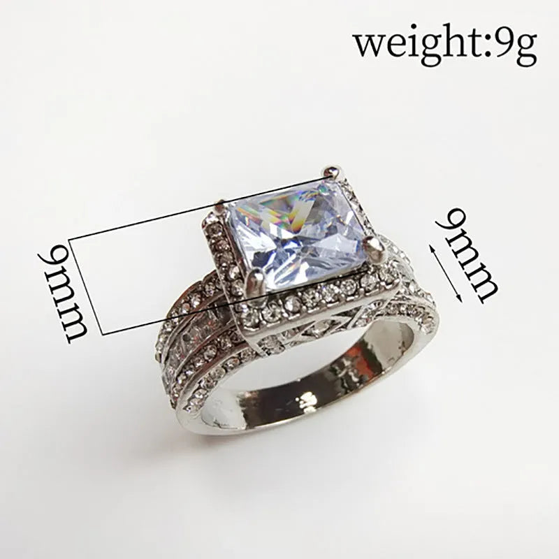 Women's geometric fashion ring with round elements in silver-colour electroplated finish