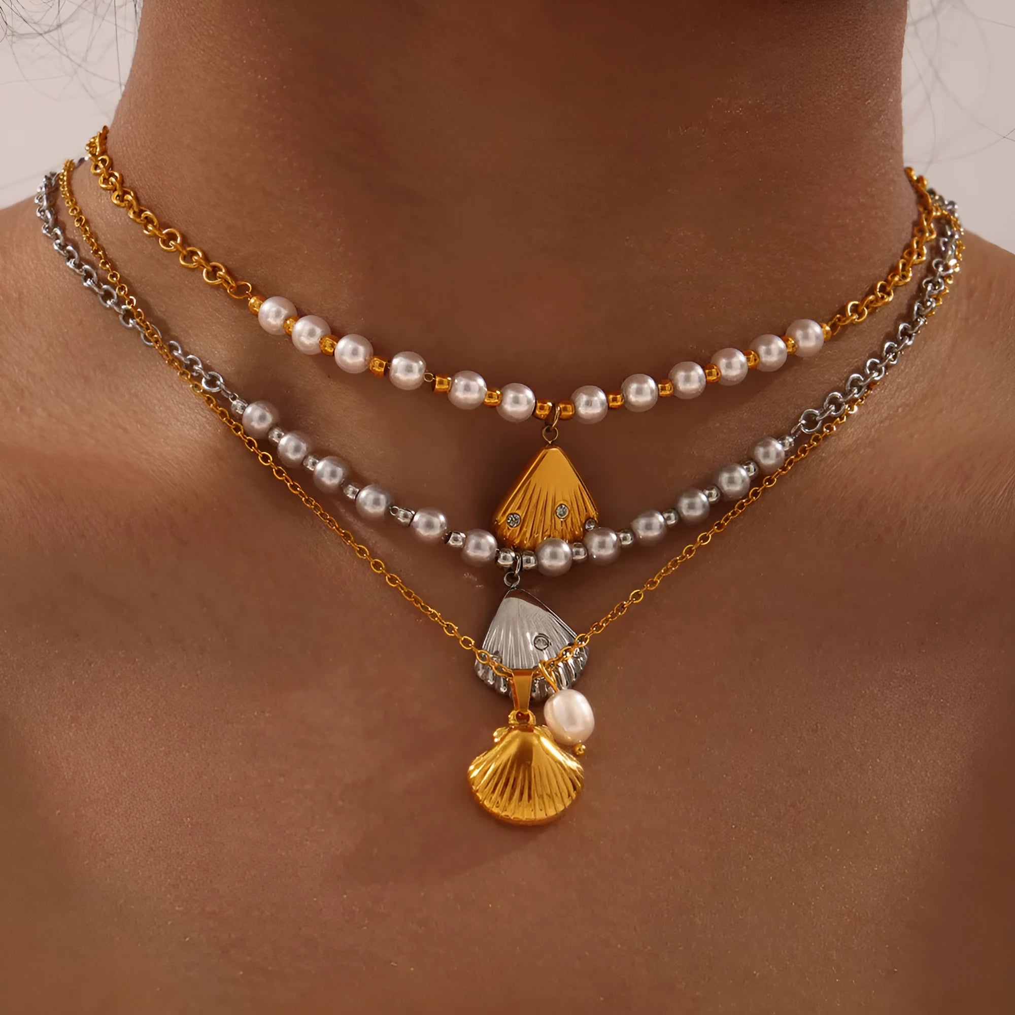 French vintage shell necklace with freshwater pearl bead pendant on titanium steel chain