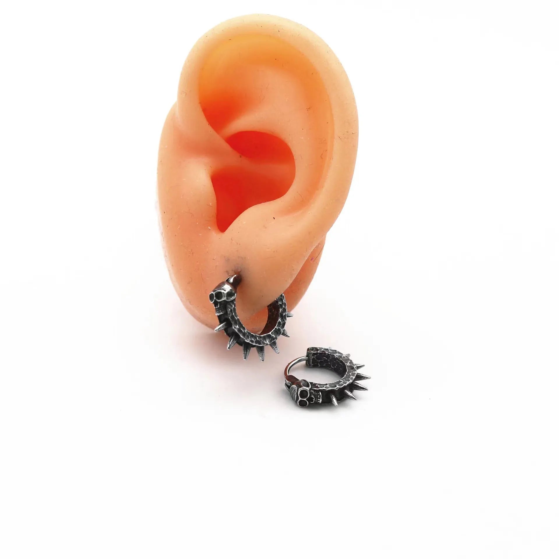 Punk-themed geometric earrings in black alloy and copper plastic for men and women