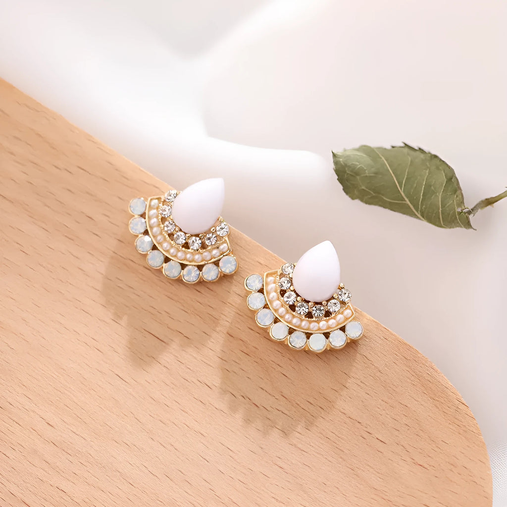 Women's retro fan-shaped rhinestone earrings with sterling silver needle and electroplated silver finish