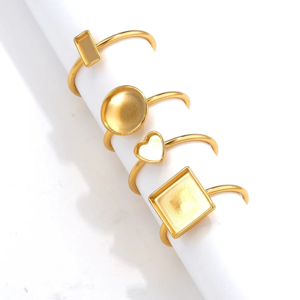 Golden stainless steel ring setting with totem pattern for DIY jewellery making