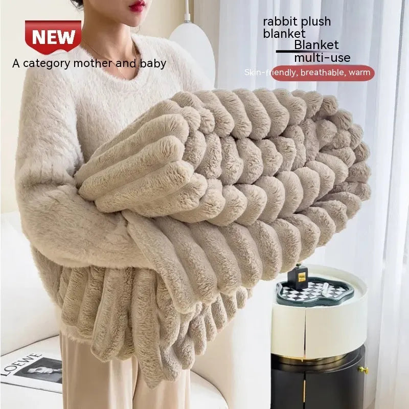 Soft wind bubble velvet faux rabbit fur blanket in a solid colour, showing double-sided thickening texture.