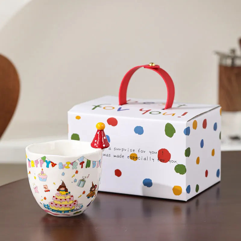 Ceramic double-layer hand-held coffee cup, 270ml, round shape, 9cm height, 7.7cm diameter