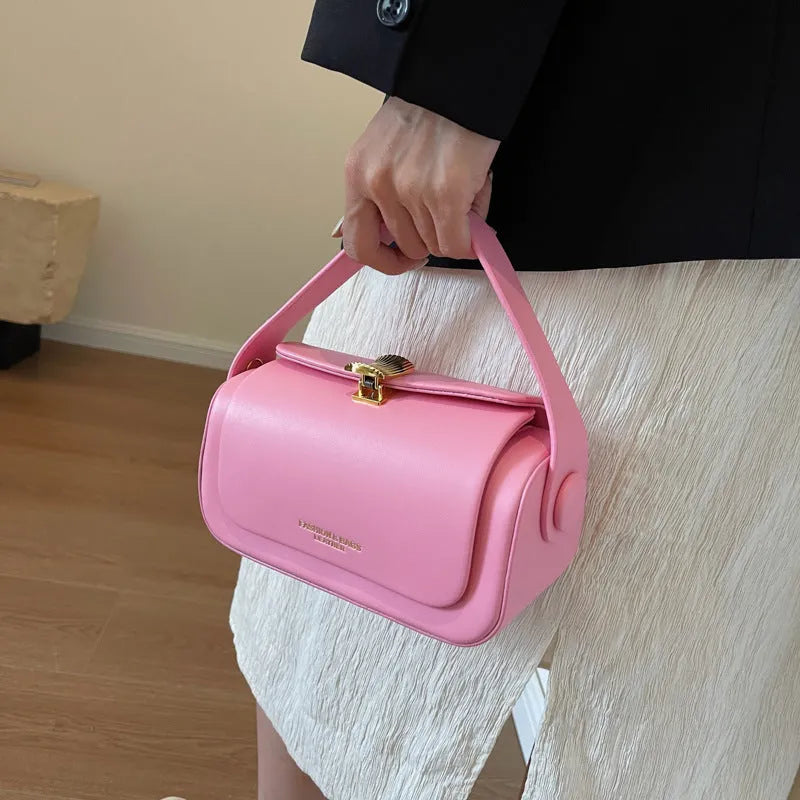 Women's casual shoulder bag with letter stitching in black PU leather