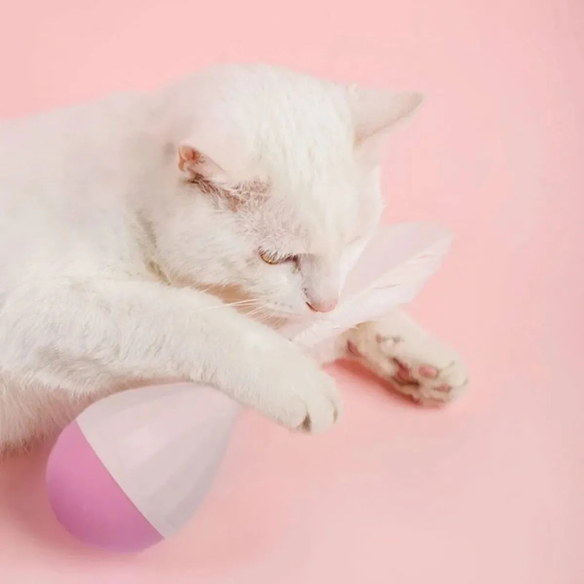 Feather tumbler cat toy with aluminium alloy tease stick and goose feather attachments