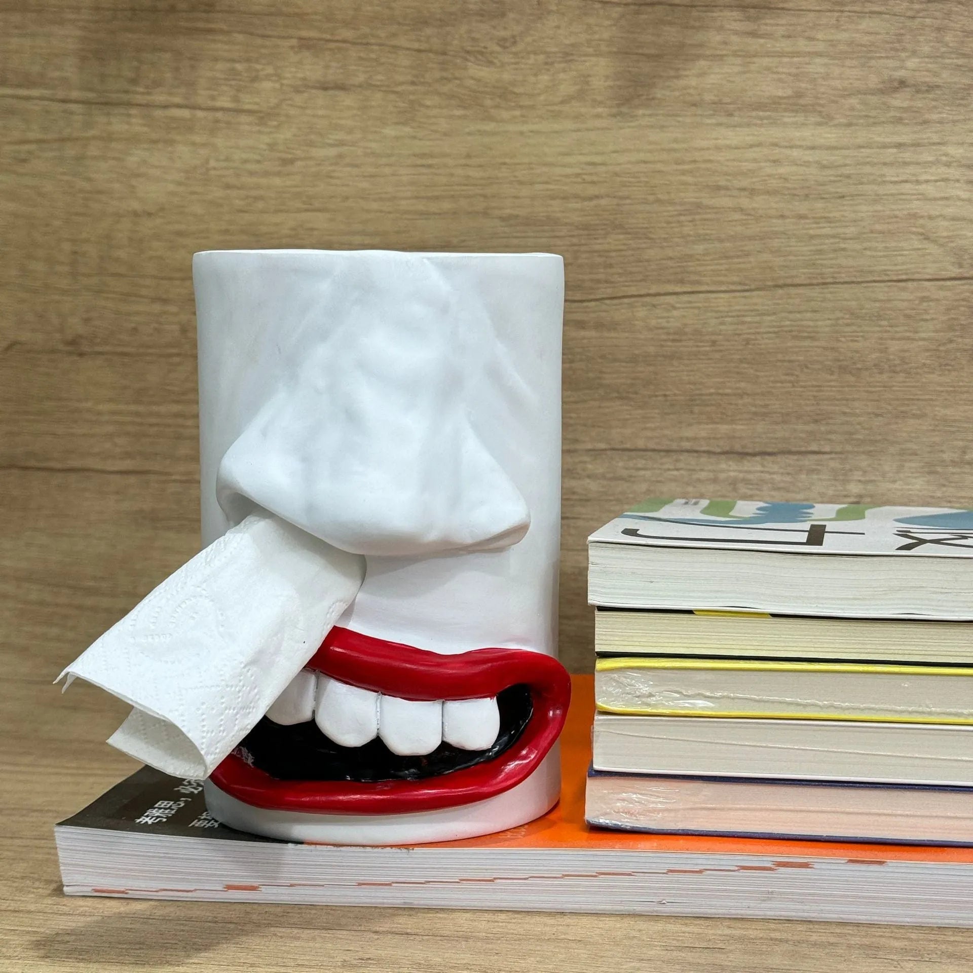 Resin tissue box holder with colourful American style funny tissue paper holder decoration on desk