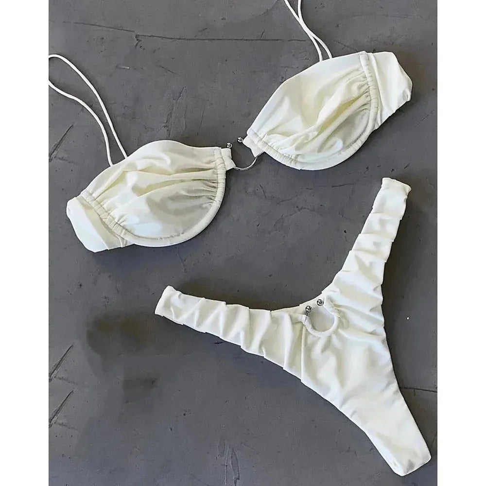 Solid colour nylon bikini two-piece set in pink with briefs style bottom
