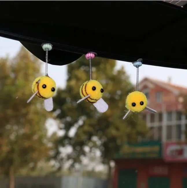 3cm spring bee car decoration made from fur ball material with cartoon design