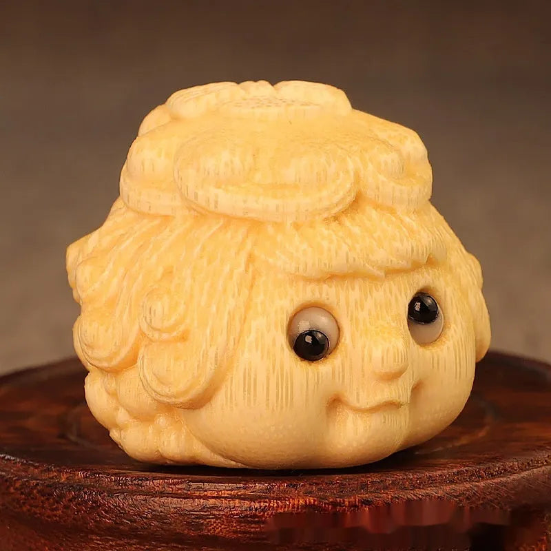 Solid bamboo carving Golden Toad Princess ornament with cute style design for household decoration