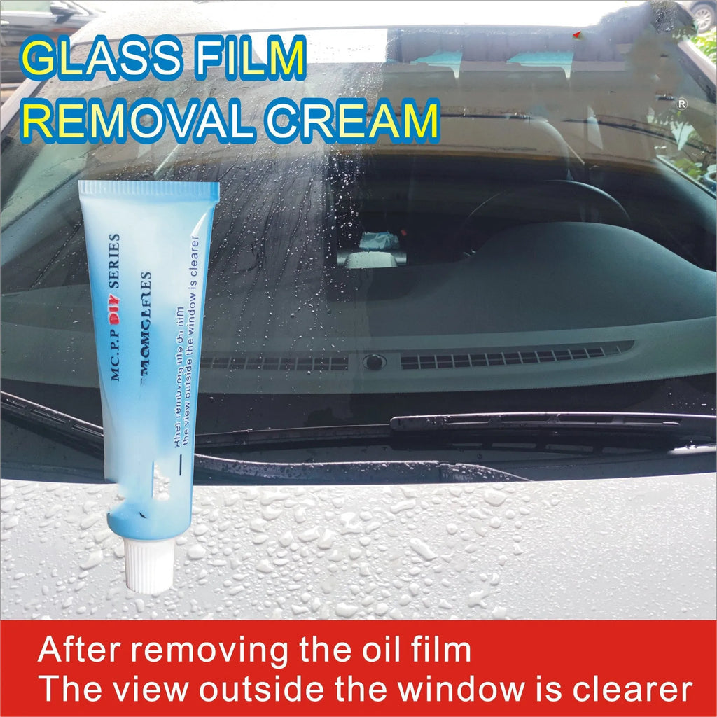 Automotive glass water anti-fog cleaning product in white English version bag with 15ml capacity