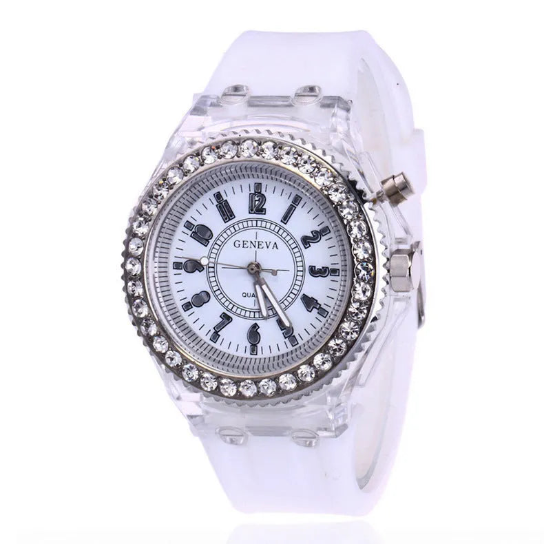 Women's luminous quartz watch with round 43mm alloy case and silicone strap in multiple colours