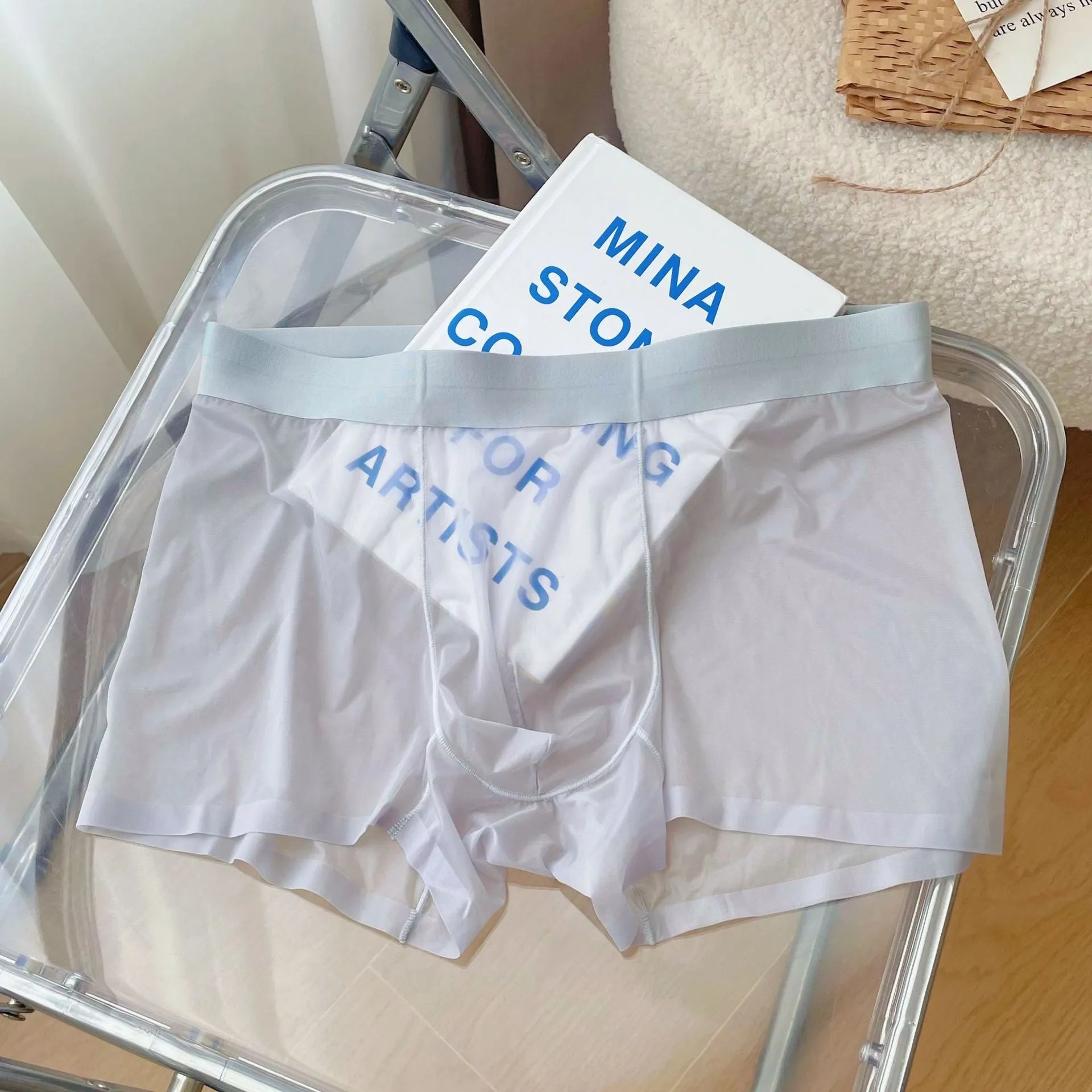 Men's seamless boxer shorts in knitted nylon fabric showing quick-drying breathable construction