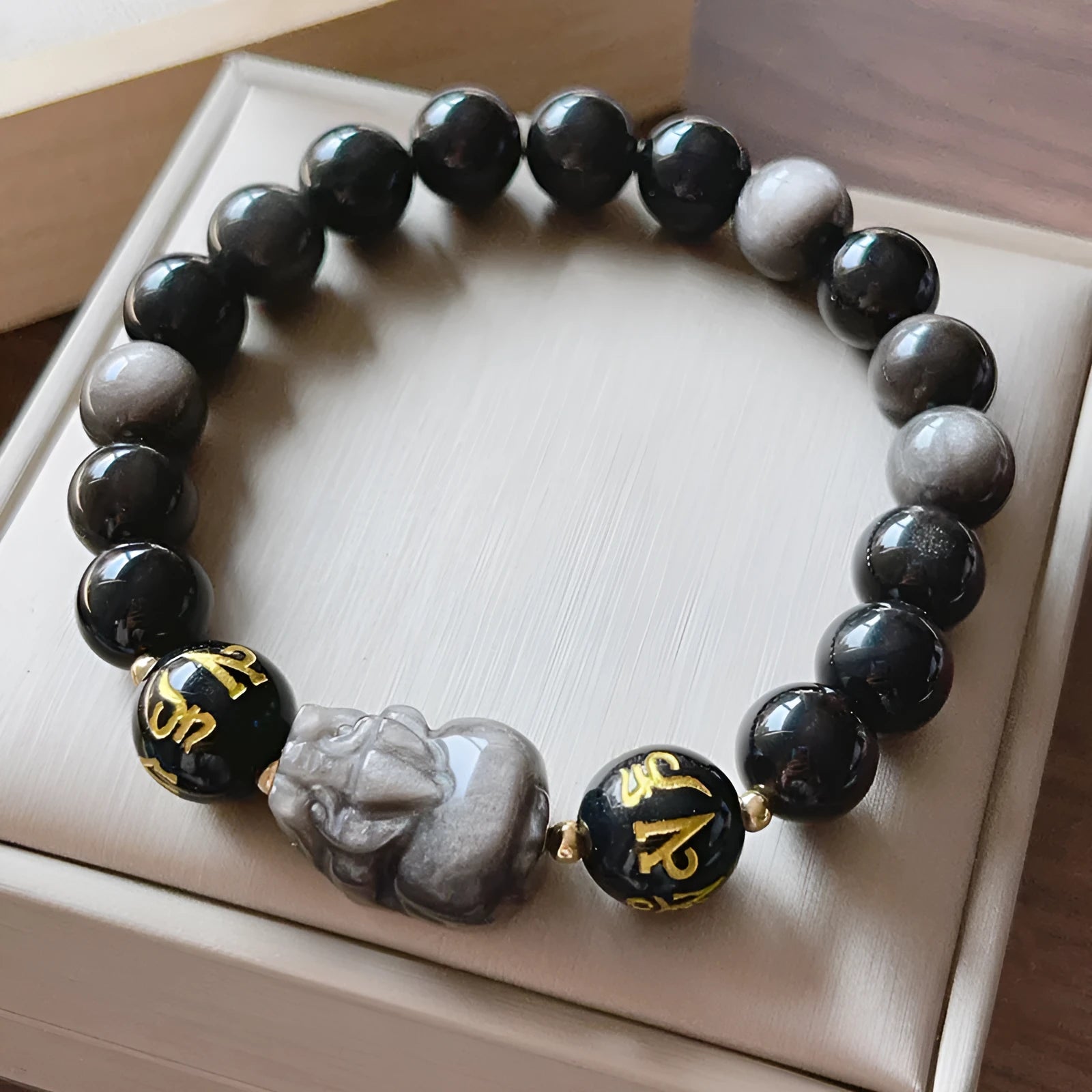 Men's silver stone bracelet with zodiac beads and engraved proverbs in Chinese style