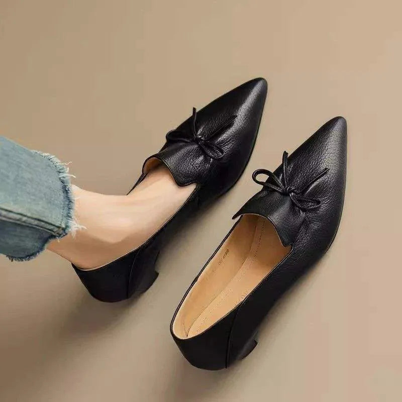 Women's low heel pointed toe shoes in black, PU upper, size 35-42, side view