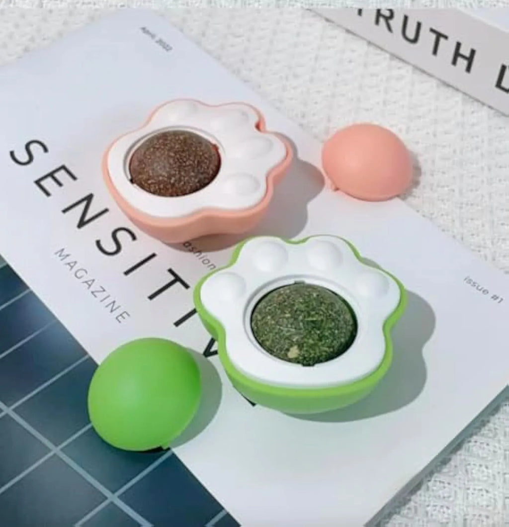 Edible vine catnip balls for cats in blue, green, and pink colours