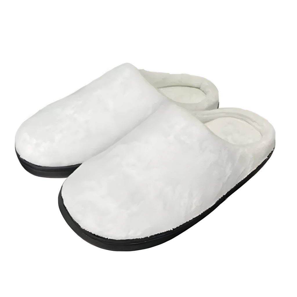 Pattern-printed flannel indoor slippers with a TPR rubber sole and polyester lining.