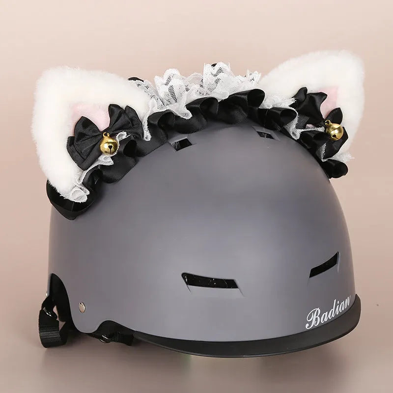 Plush fabric motorcycle helmet liner and cartoon-themed ear covers set in size M.