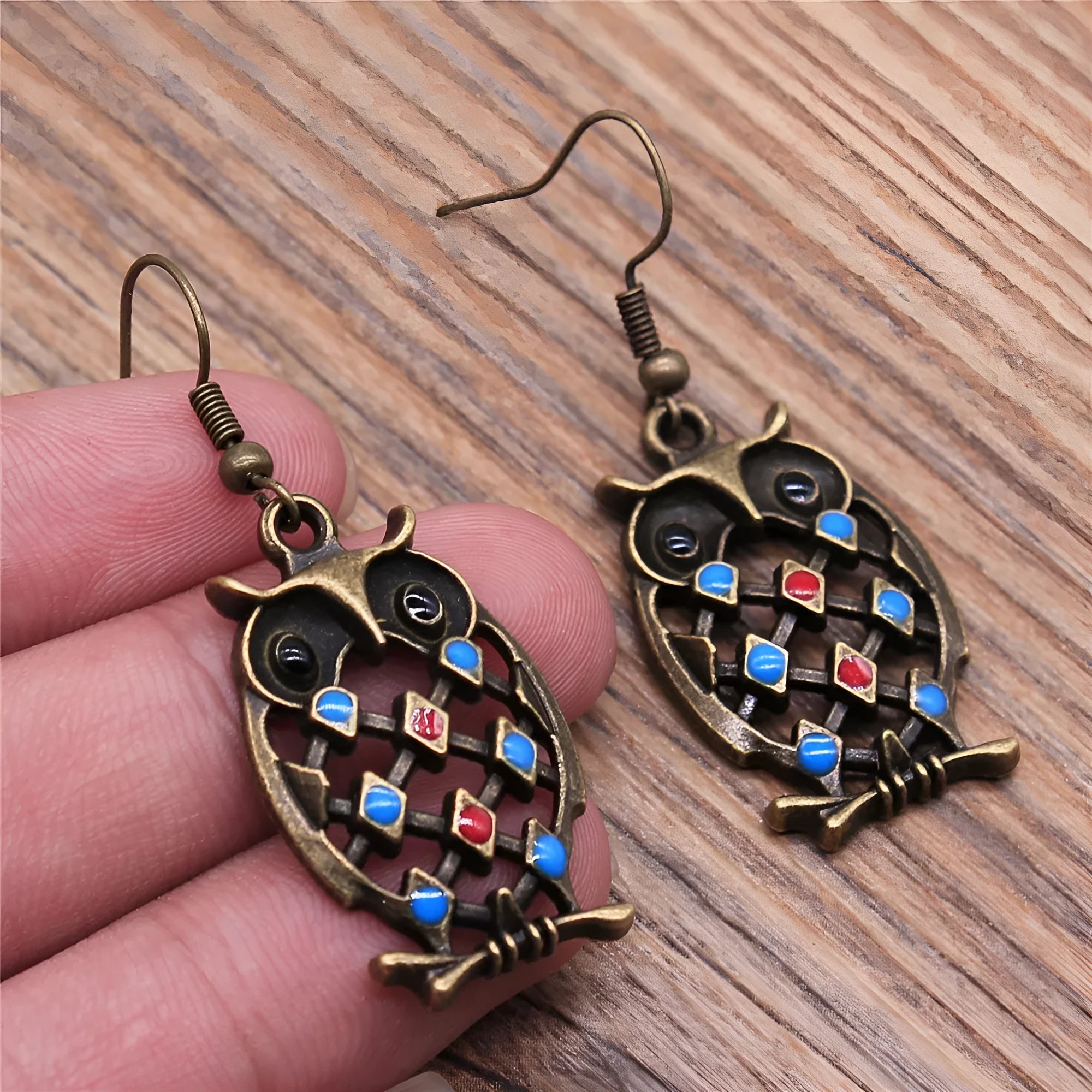 European and American retro drop earrings in ancient bronze with alloy, silver, and gold plating
