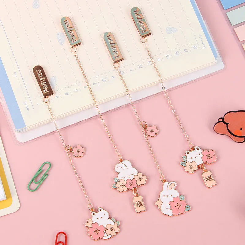 Metal cartoon pendant bookmark with book holder in sakura cat design