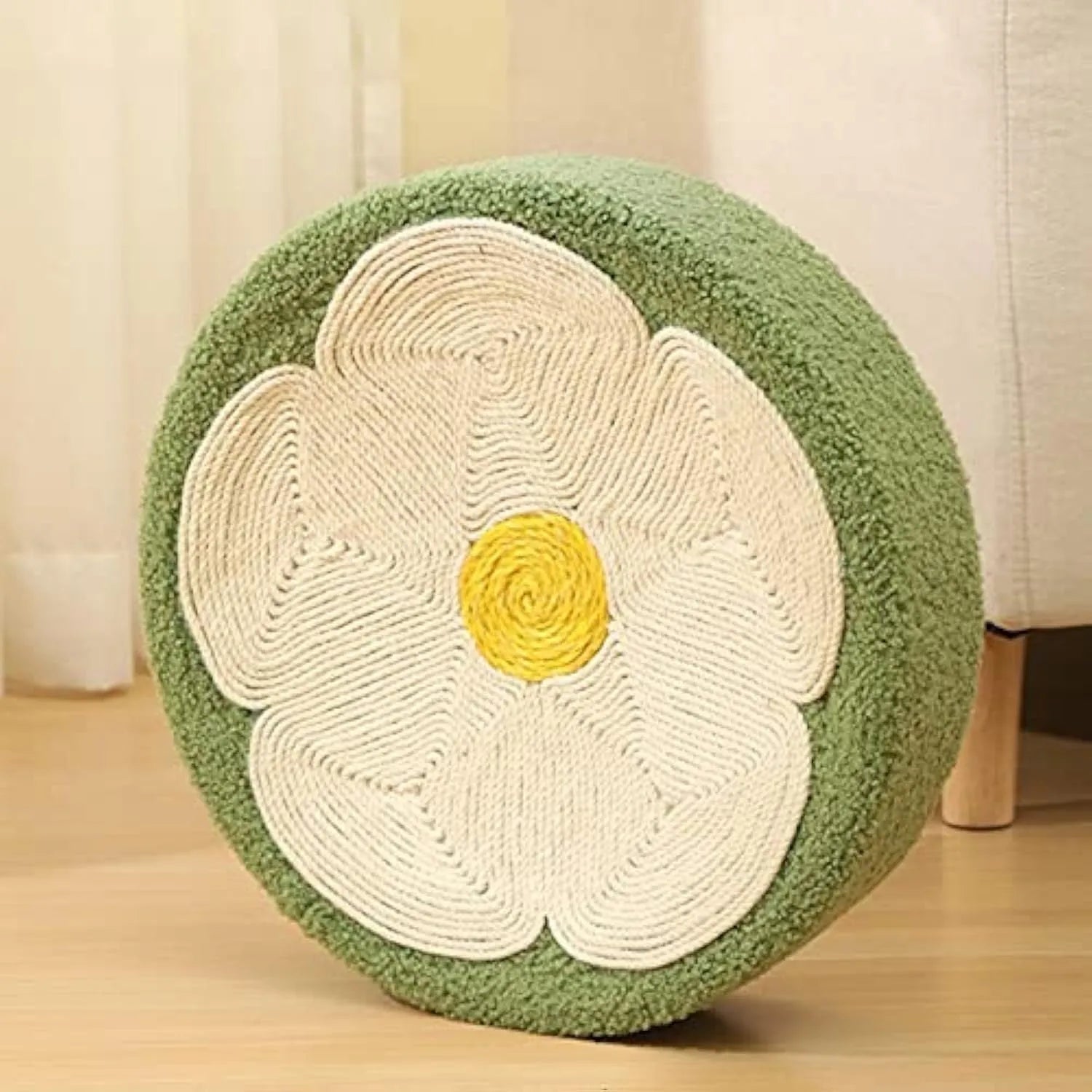 Green round cat scratcher bowl with sisal surface measuring 39cm diameter