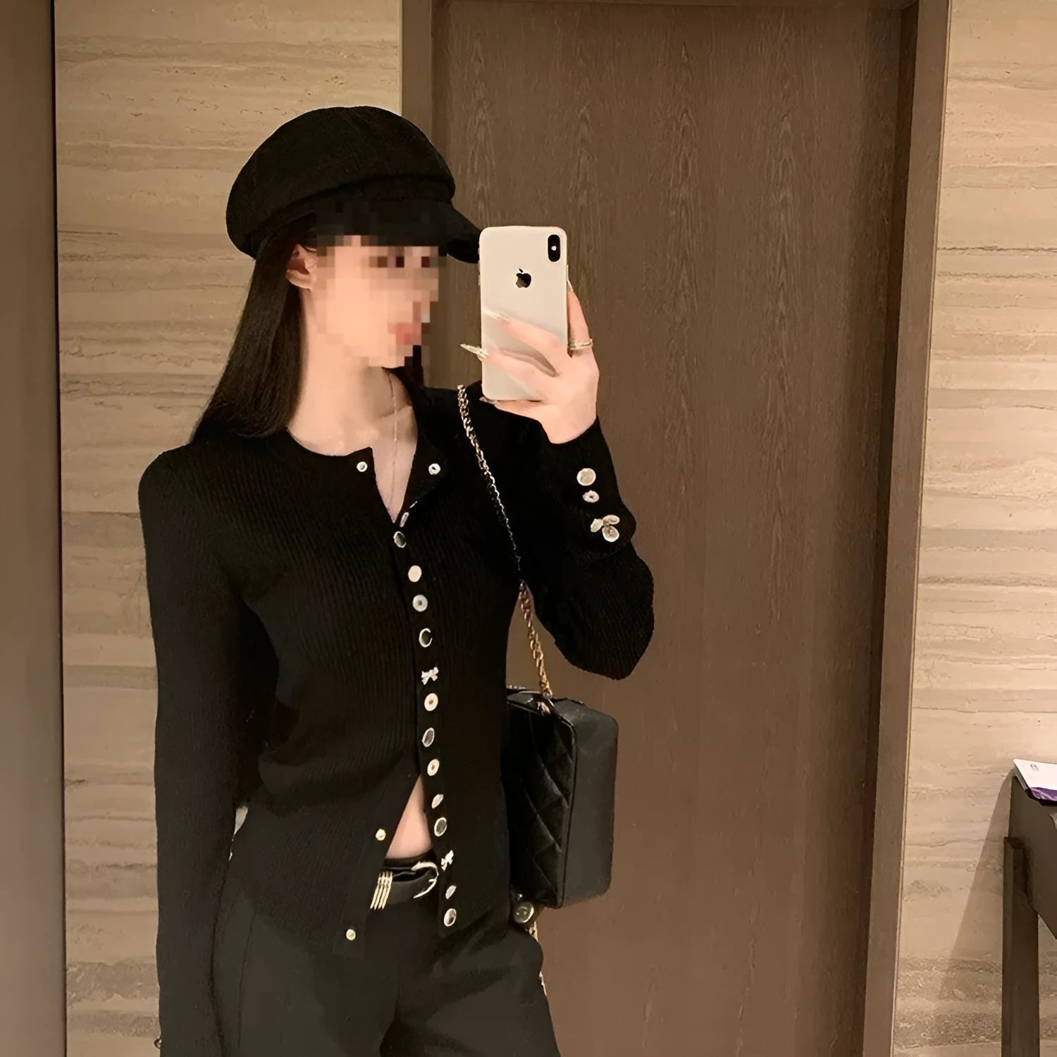 Long sleeve slim-fit knitted cardigan in black with princess sleeves for women