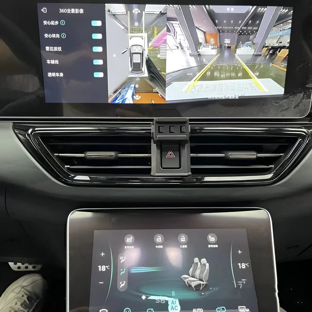 GOODWAY car mobile phone bracket with 360-degree rotation mounted on vehicle dashboard