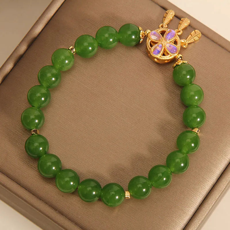 Women's bracelet with green jasper crystal four-leaf clover dream catcher pendant