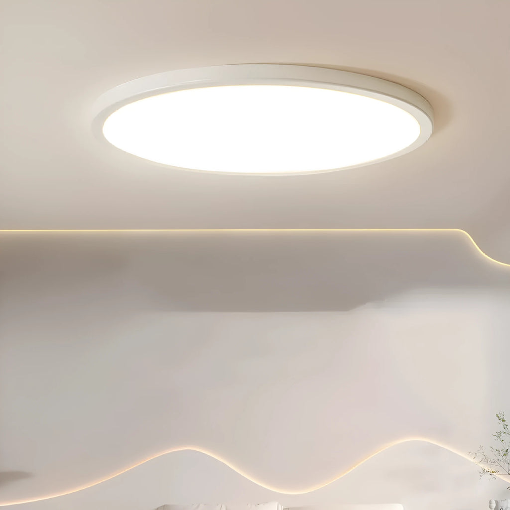 Round ultra-thin white LED ceiling lamp with aluminium body and PMMA shade for rooms 10-15 sqm