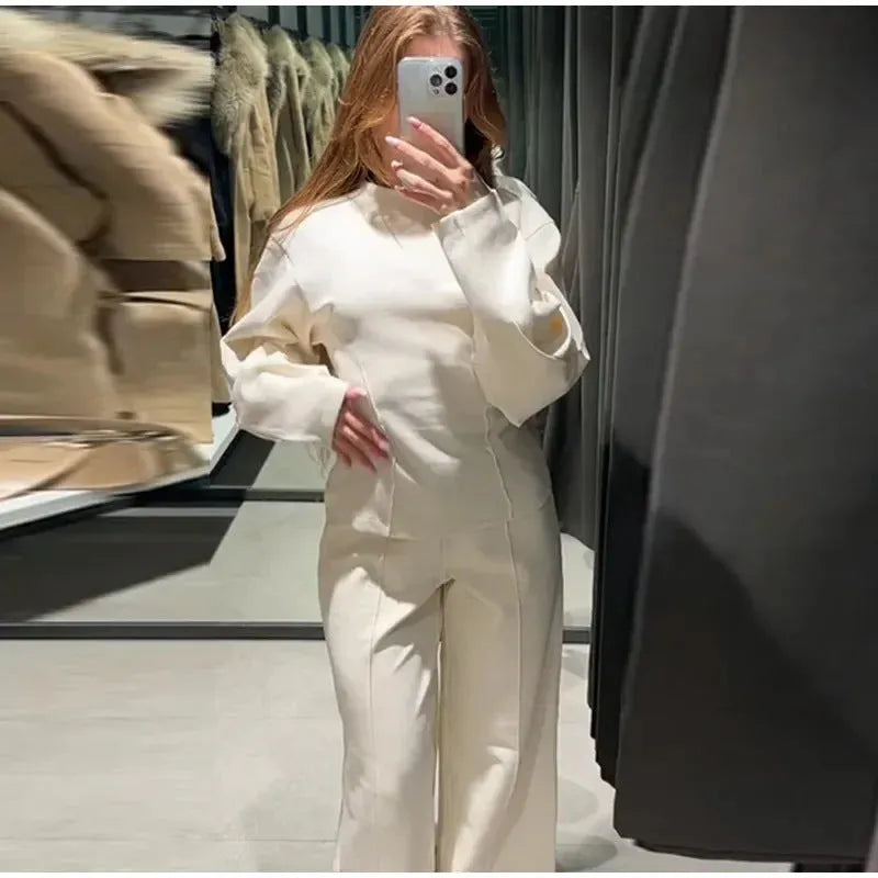 Women's fleece two-piece suit with pleated top and wide-leg trousers in black, grey, apricot or wine red