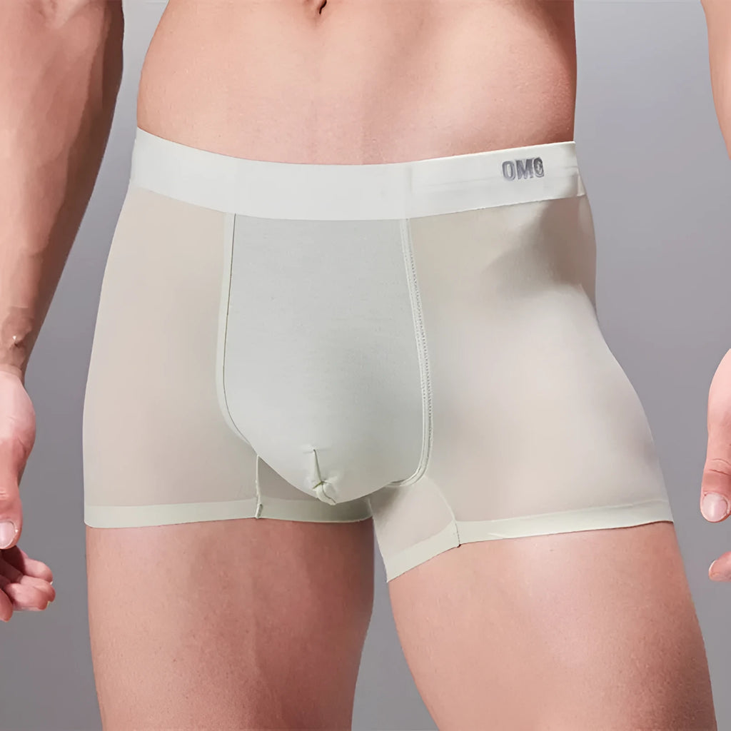 Men's antibacterial seamless fitness shorts in four colour options with lightweight construction for sports wear