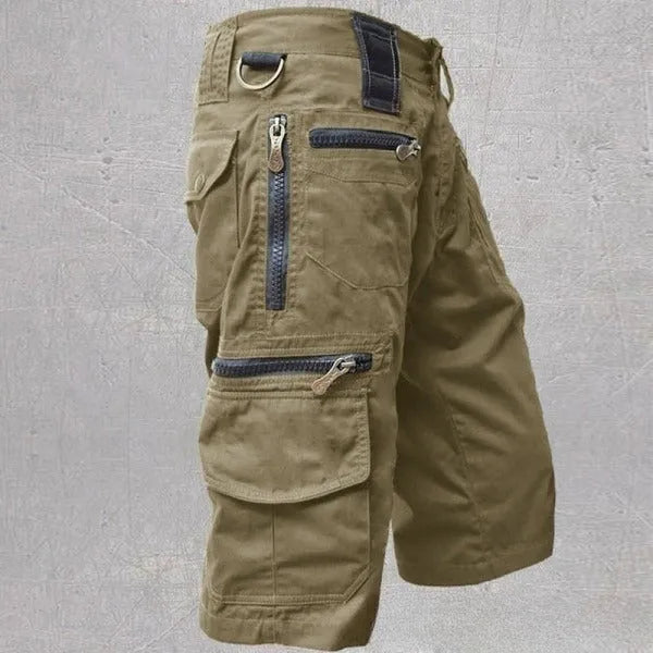 3D digital print loose trendy men's shorts in polyester cotton blend, casual summer shorts, front view