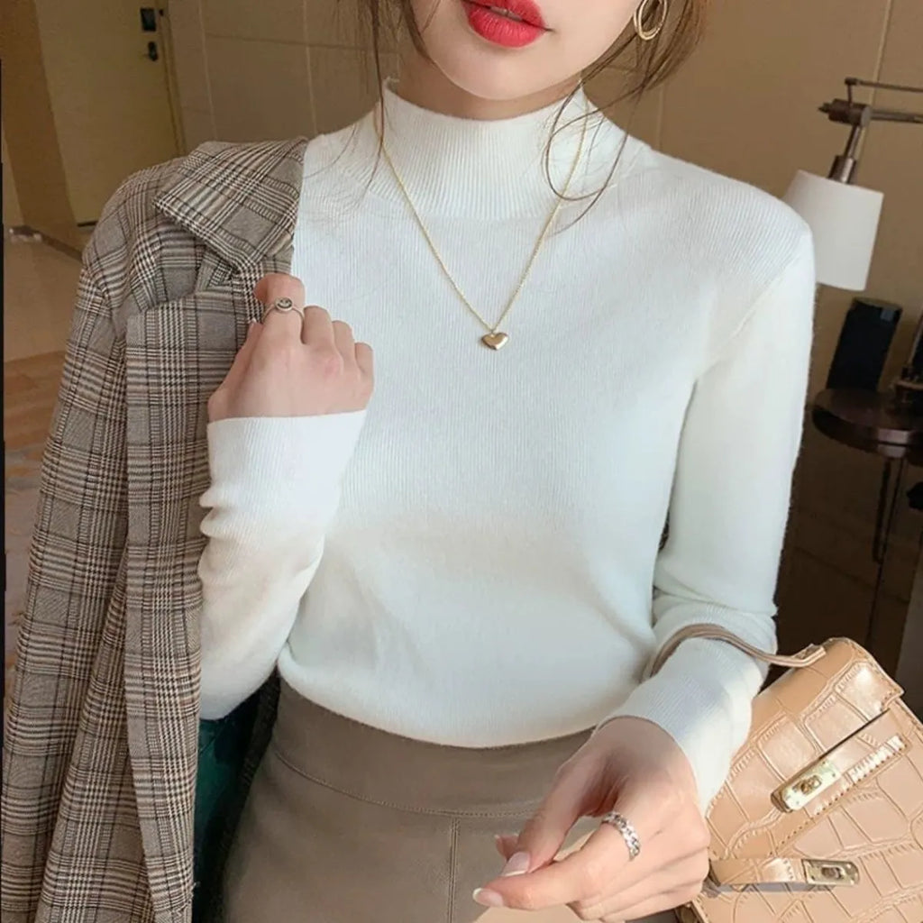 Slim fit viscose bottoming shirt in apricot colour with long sleeves
