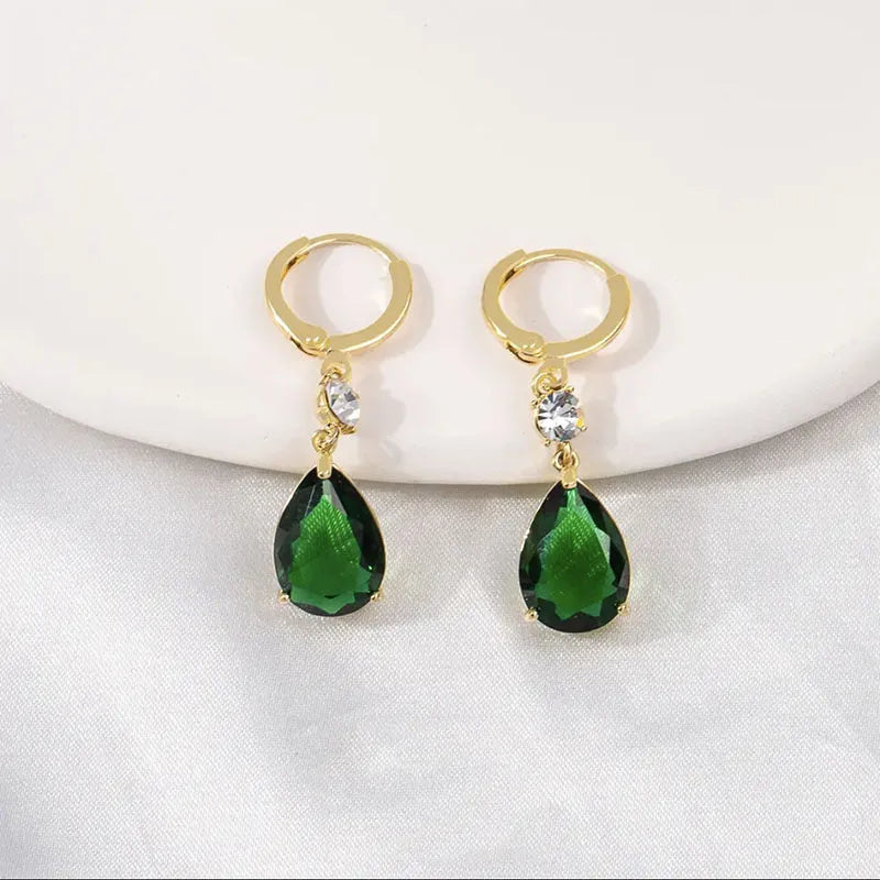 Green geometric teardrop alloy earrings with non-piercing design