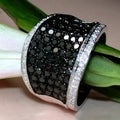 Silver geometric copper ring on finger, round shape, unisex design, available in sizes 6-10