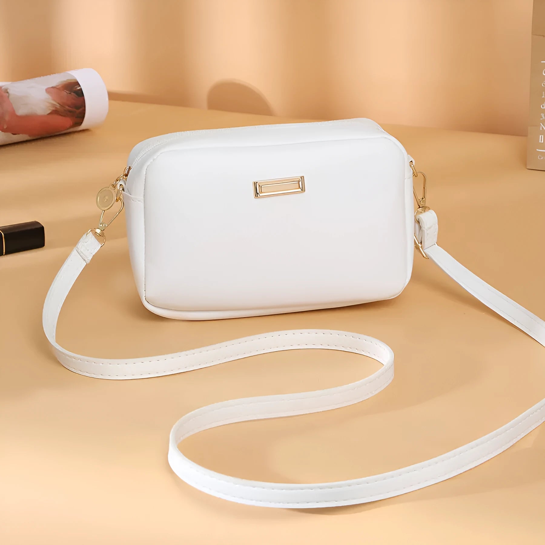 Solid colour PU women's shoulder bag showing three-dimensional pocket, in horizontal square shape.