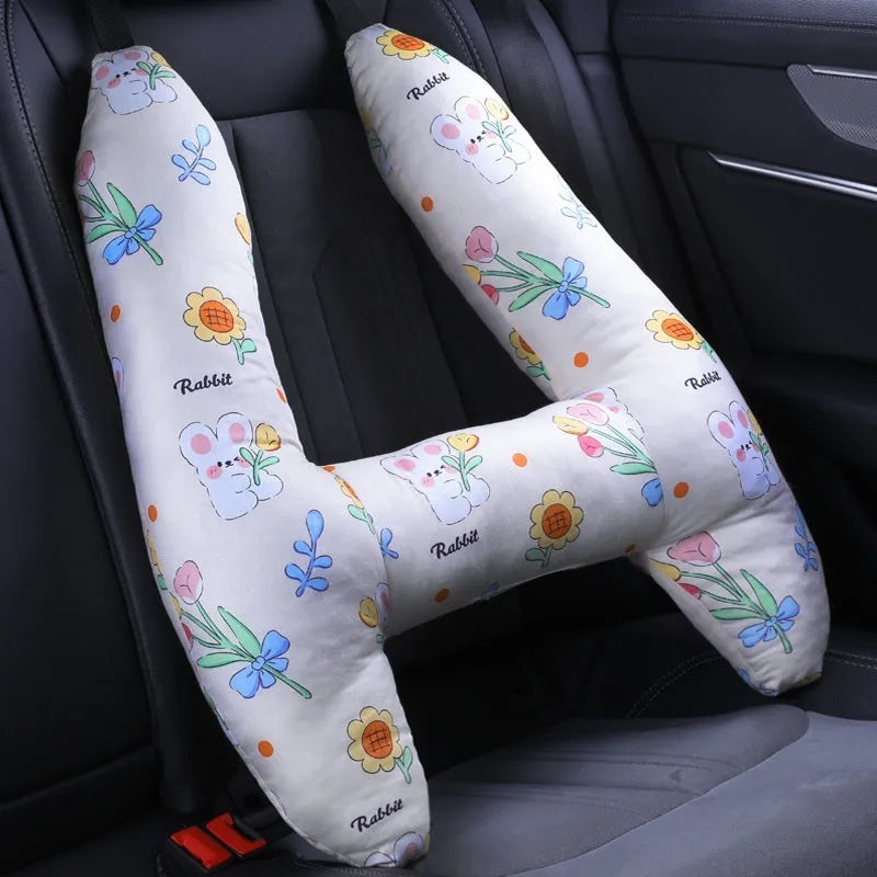 55x70cm car headrest sleeping pillow with pearl cotton filling in child-friendly patterns