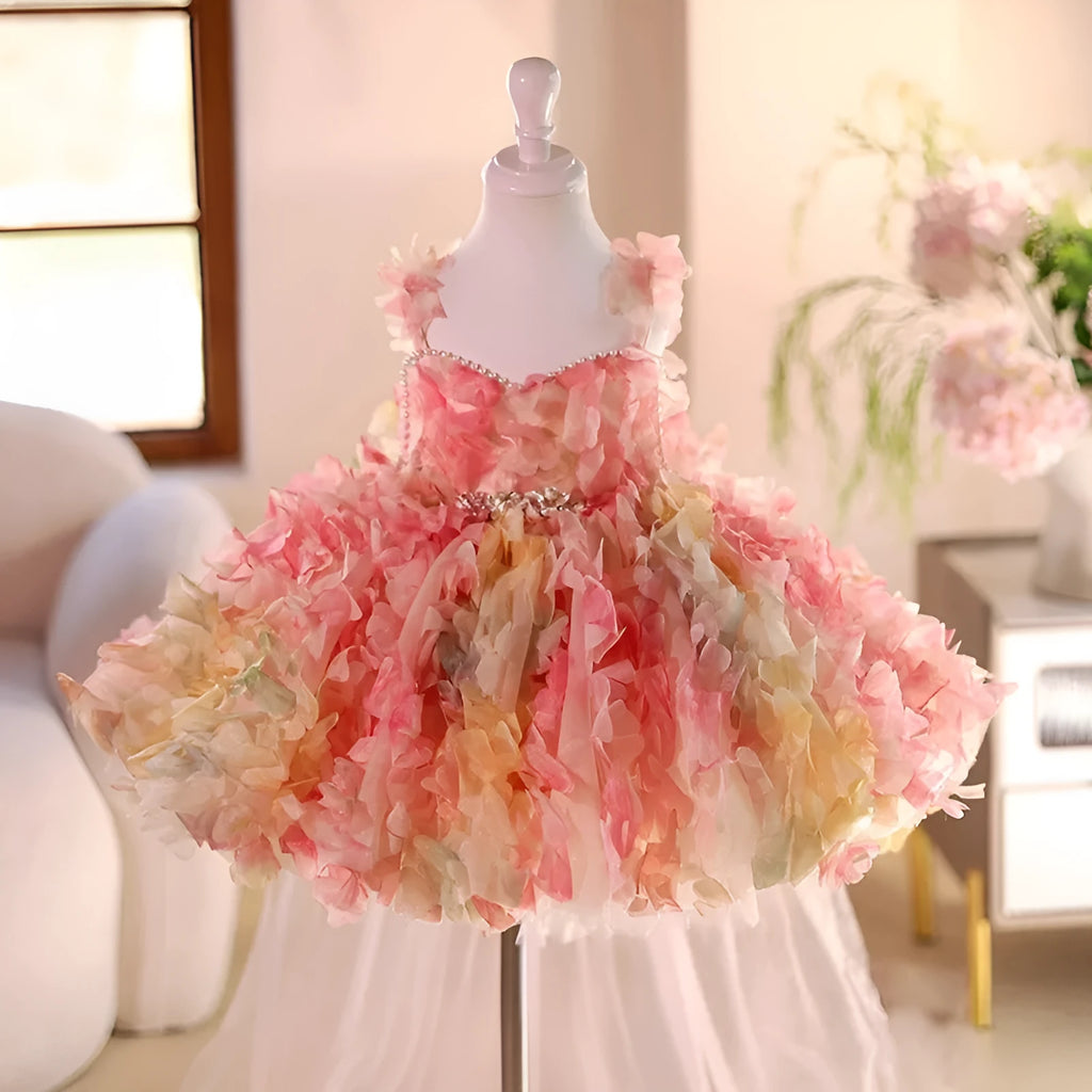 Pink girls French-style FARCENT princess dress with polyester fabric and Vinylon lining, eight height sizes available