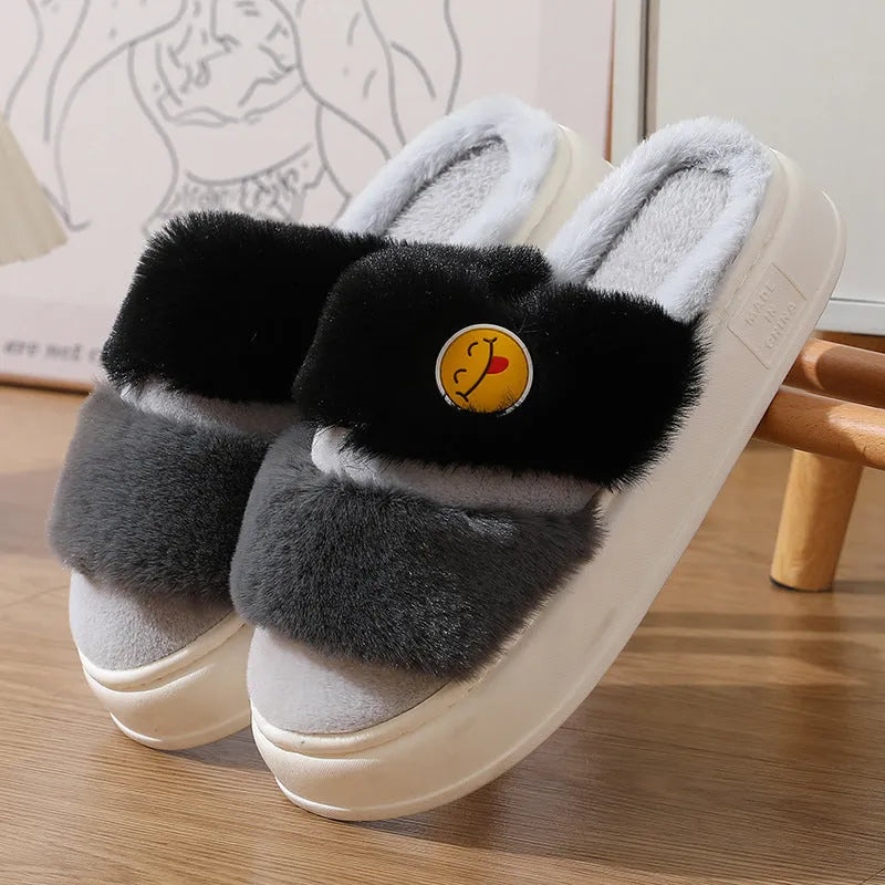 Thermal cotton slippers with cashmere lining in pink and green colour combination