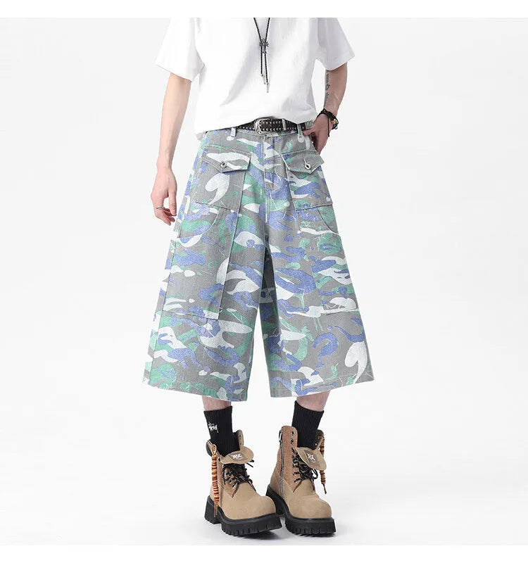 Camouflage colour cotton denim cropped trousers with straight leg and zipper fly