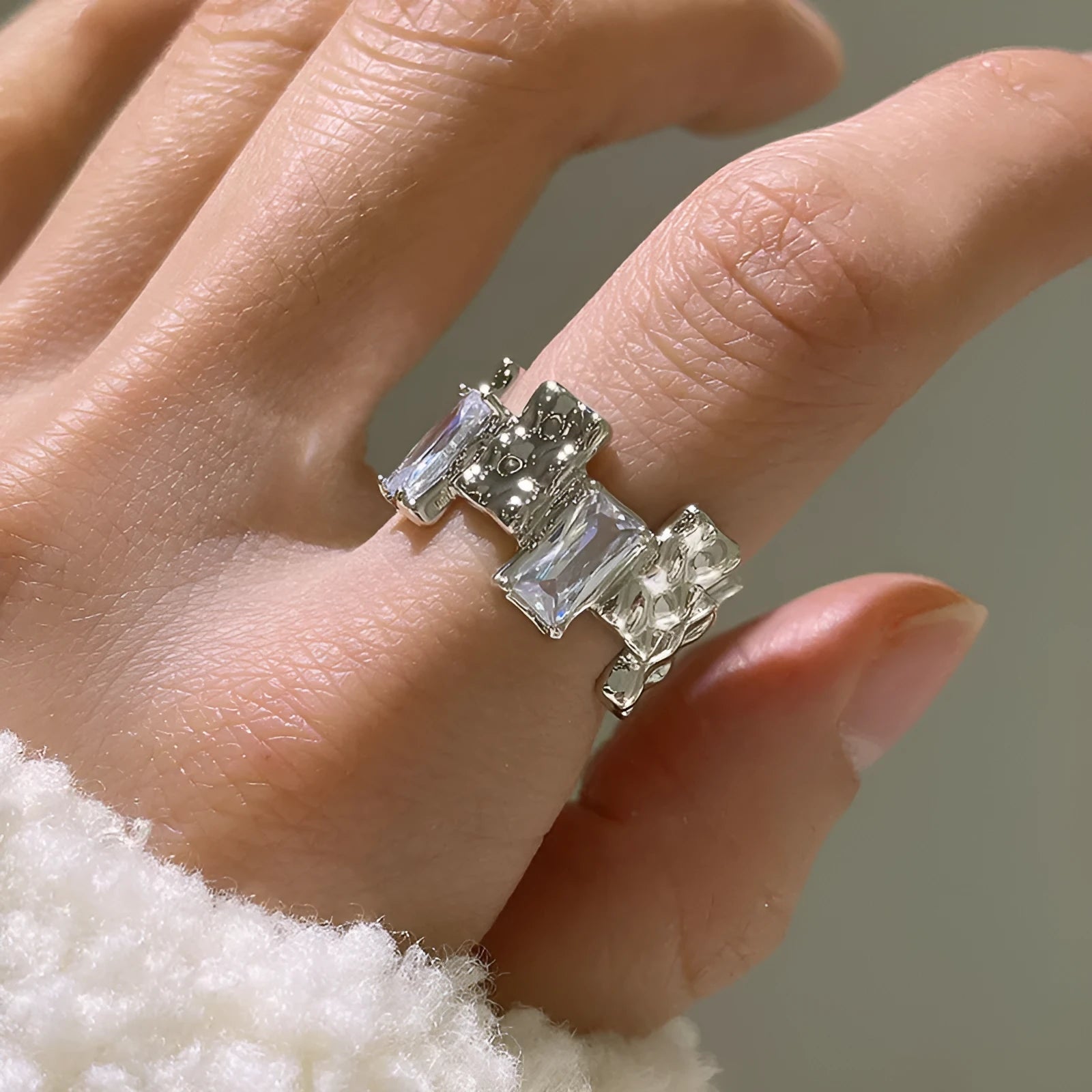 Silver-plated geometric open ring with cross zircon centrepiece and three-dimensional decoration
