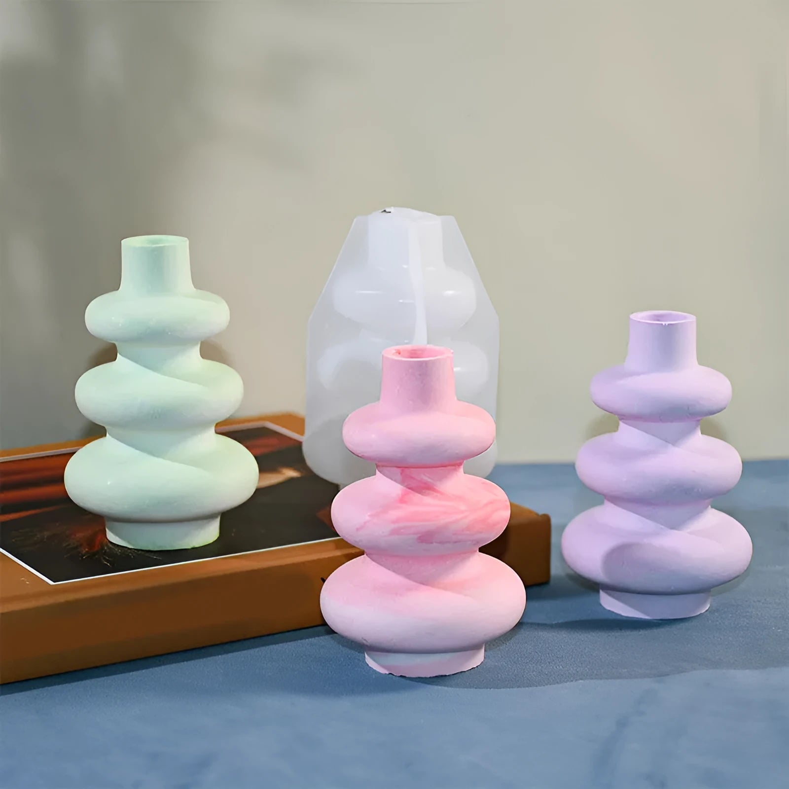 Silicone three-layer circular vase ornament cake mould for baking decorations