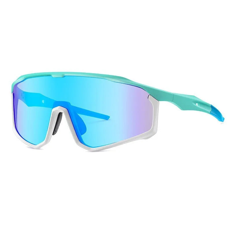 Mountaineering goggles with colourful lens options for climbing hiking snow activities UV protection