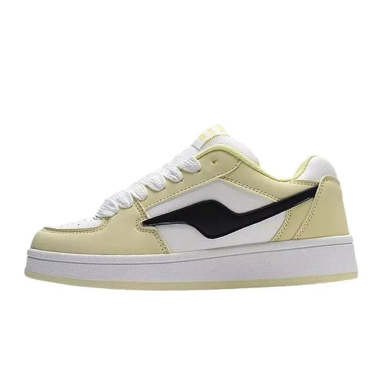 Women's low top mid heel pump shoes in synthetic leather, available in pink colour, side view