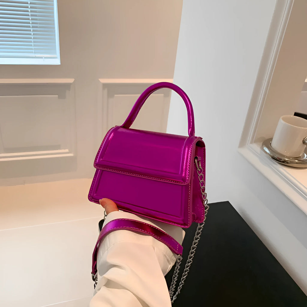 Retro PU crossbody shoulder bag in horizontal square shape showing sewing line details