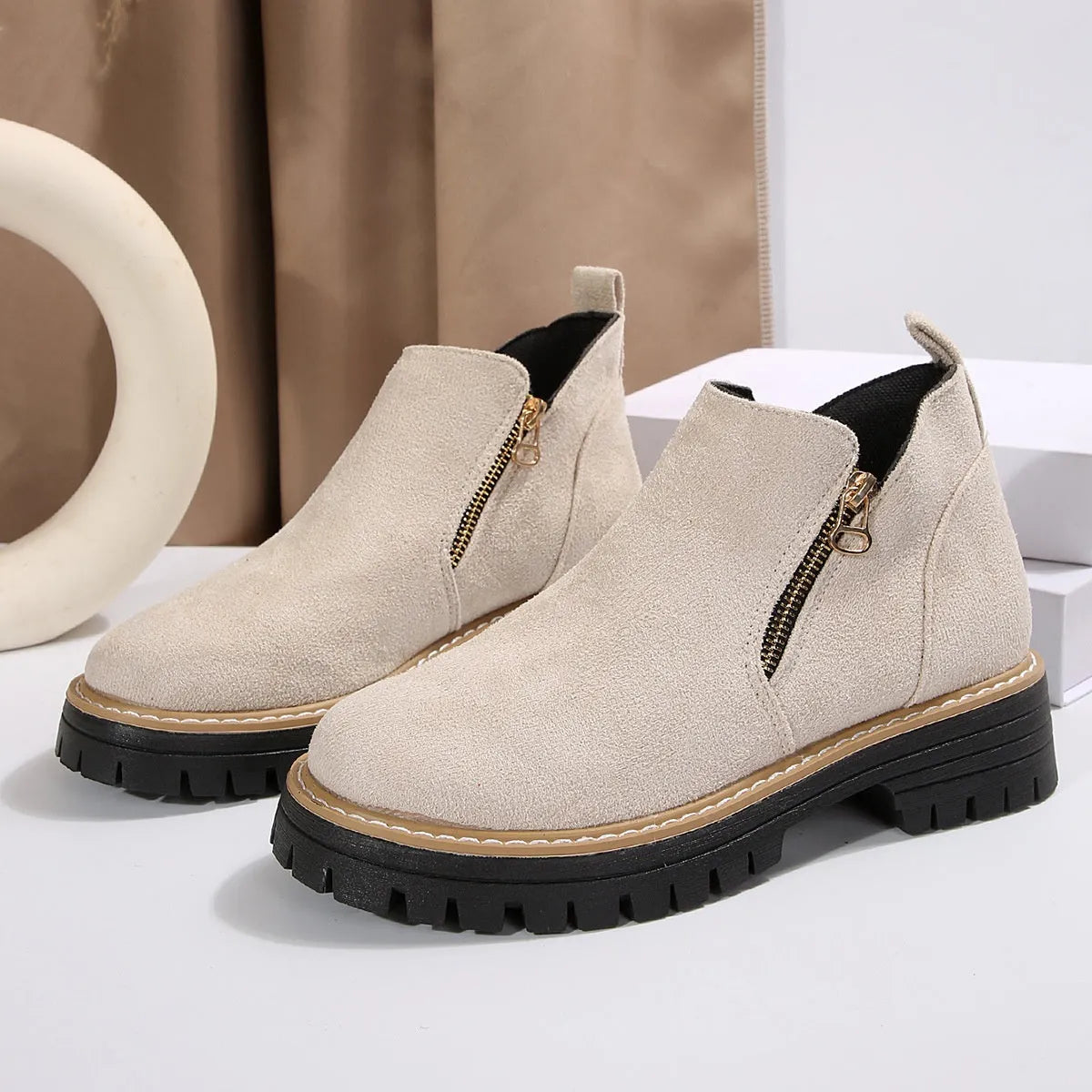 Women's side zipper chunky heel ankle boots in solid colour suede with low tube and round toe