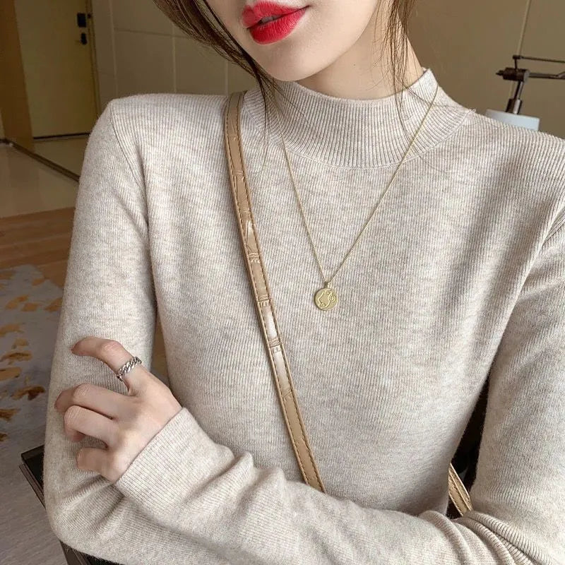 Slim fit viscose bottoming shirt in apricot colour with long sleeves