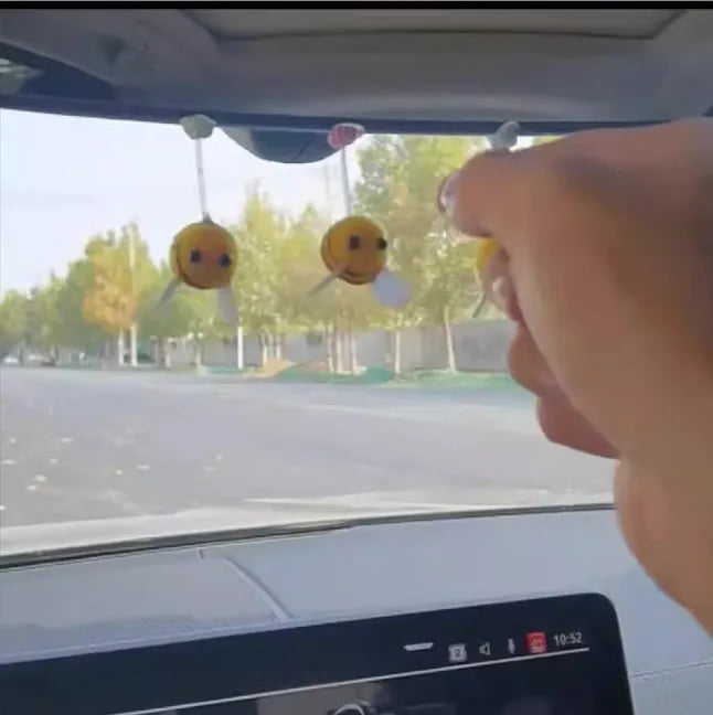 3cm spring bee car decoration made from fur ball material with cartoon design
