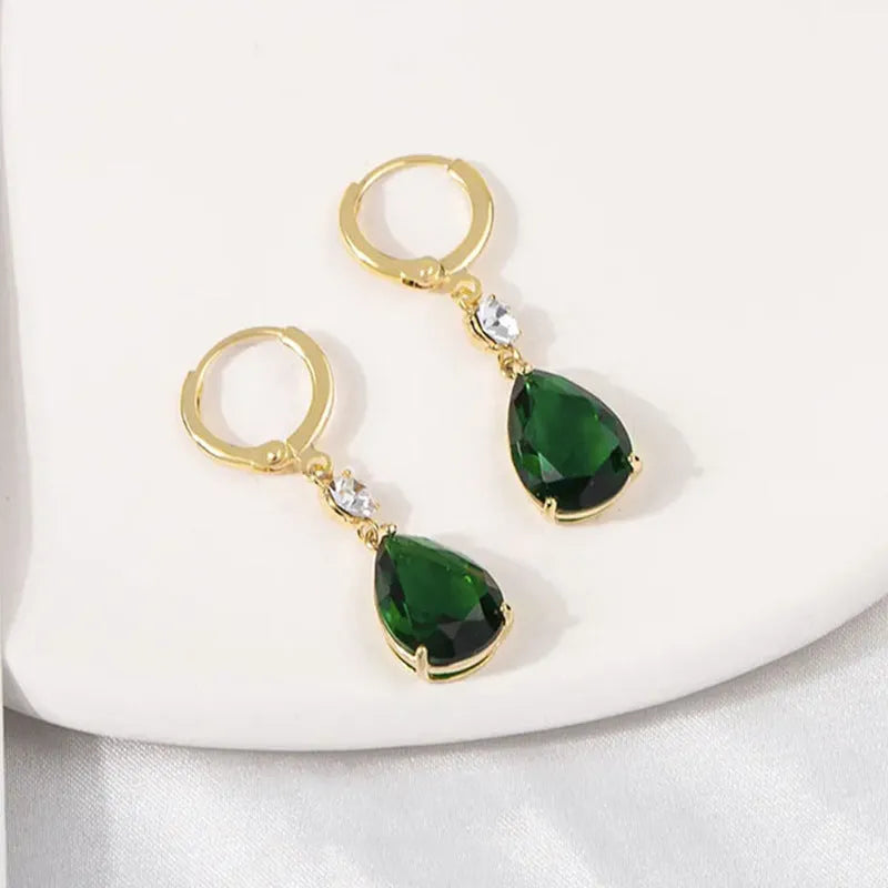 Green geometric teardrop alloy earrings with non-piercing design