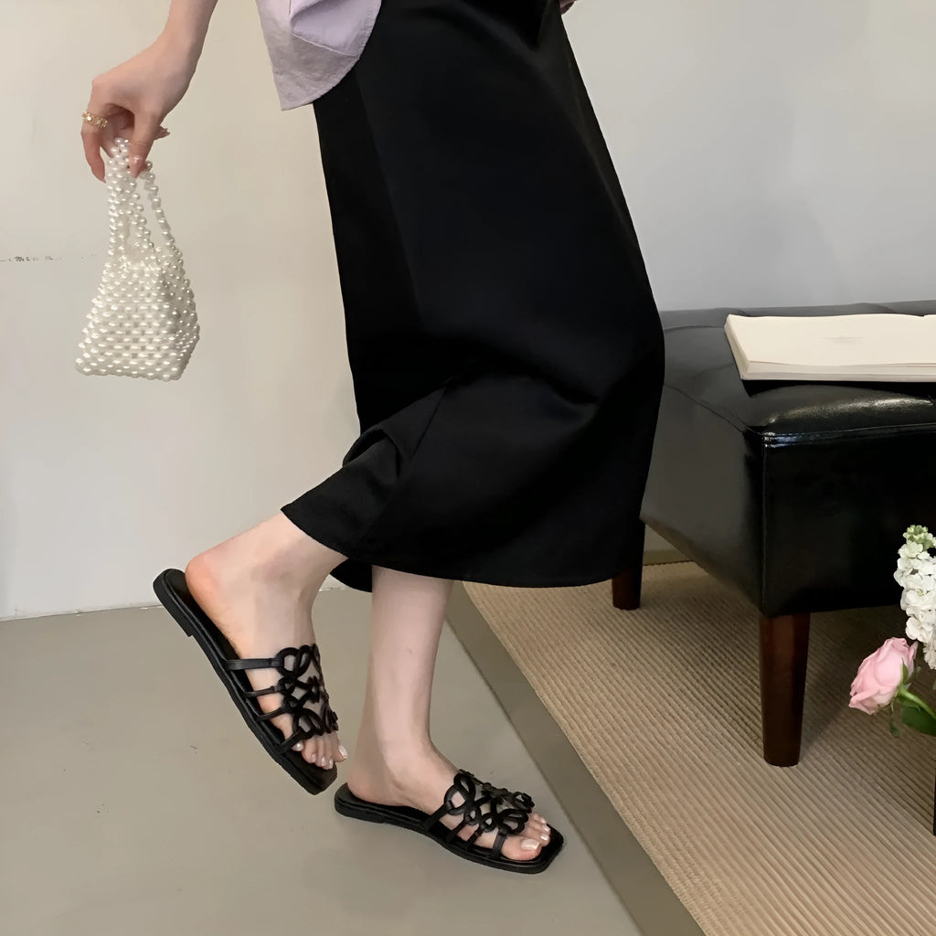 Summer Roman style hollow-out slippers for women, flat beach sandals in solid colours, viscose upper, microfiber lining