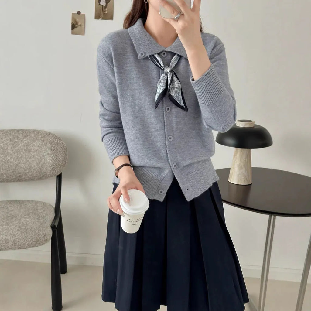 Lazy fashion lapel scarf cardigan sweater in acrylic fibre with splicing design